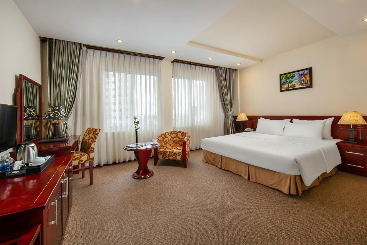 A25 Hotel - 705 Lac Long Quan Ханой Экстерьер фото