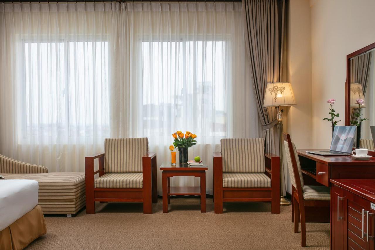 A25 Hotel - 705 Lac Long Quan Ханой Экстерьер фото