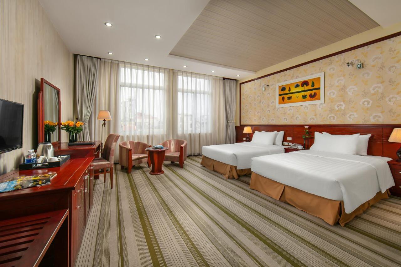 A25 Hotel - 705 Lac Long Quan Ханой Экстерьер фото